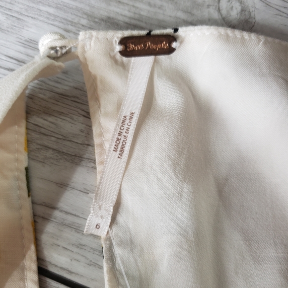 Free People FP Dress Sunshadows Mini Split Sleeve 6 Small NEW Ivory Floral - Picture 12 of 12